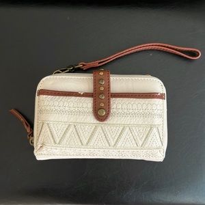 The Sak Smartphone Crossbody